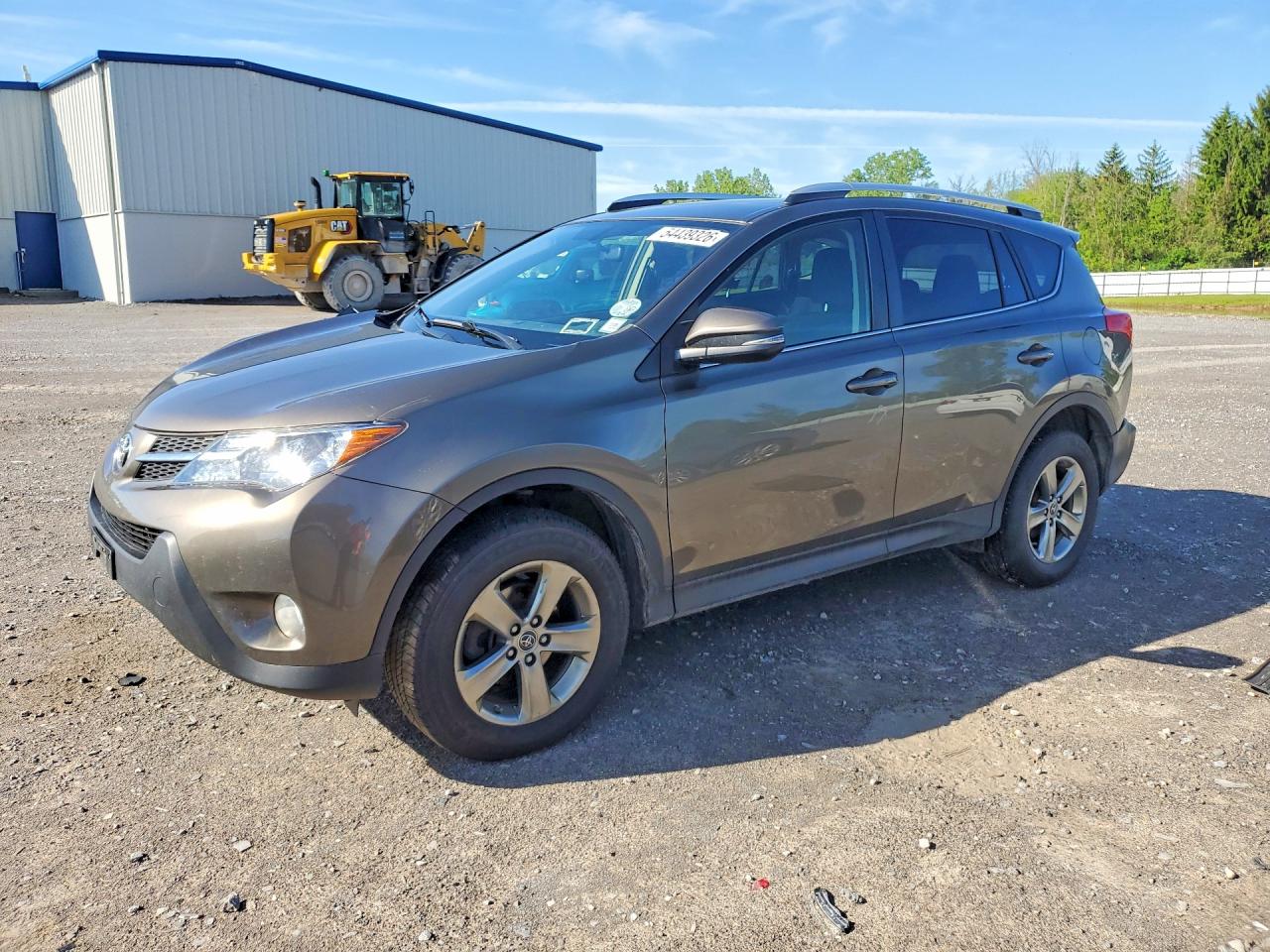 Salvage Toyota RAV4 Image