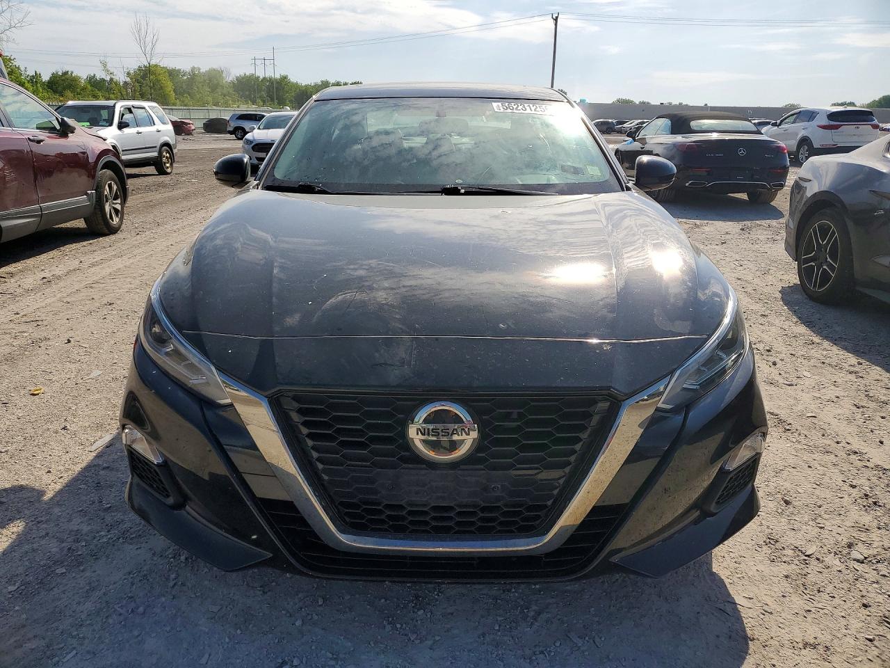 Nissan Altima Sr
