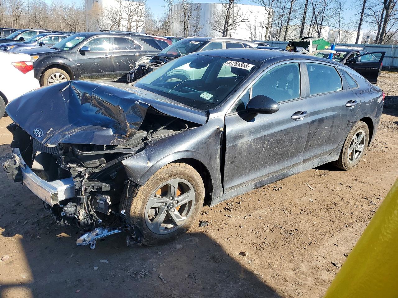Salvage Kia K5 Image
