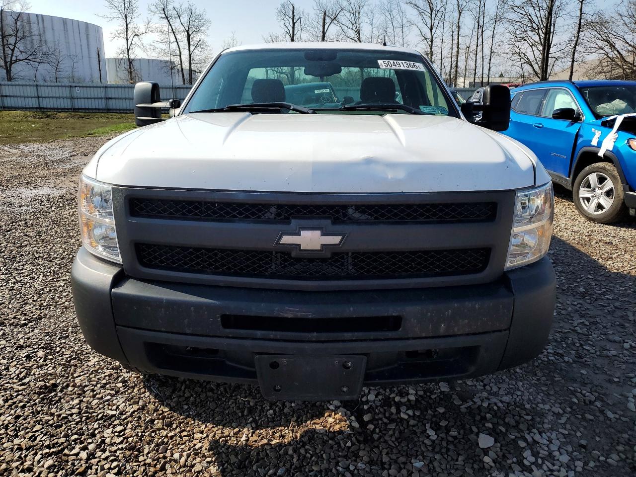Chevrolet Silverado C1500