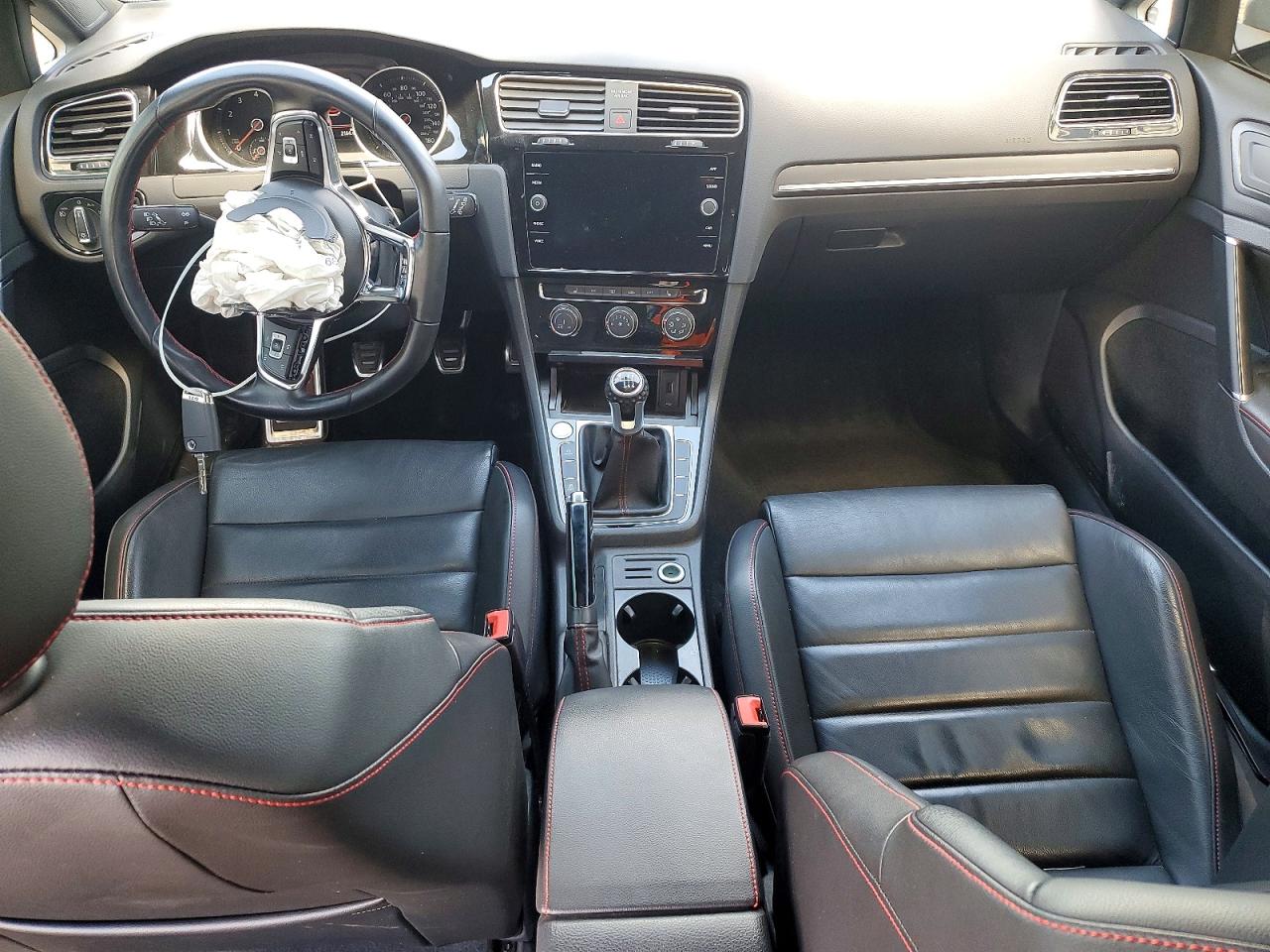 Volkswagen GTI S
