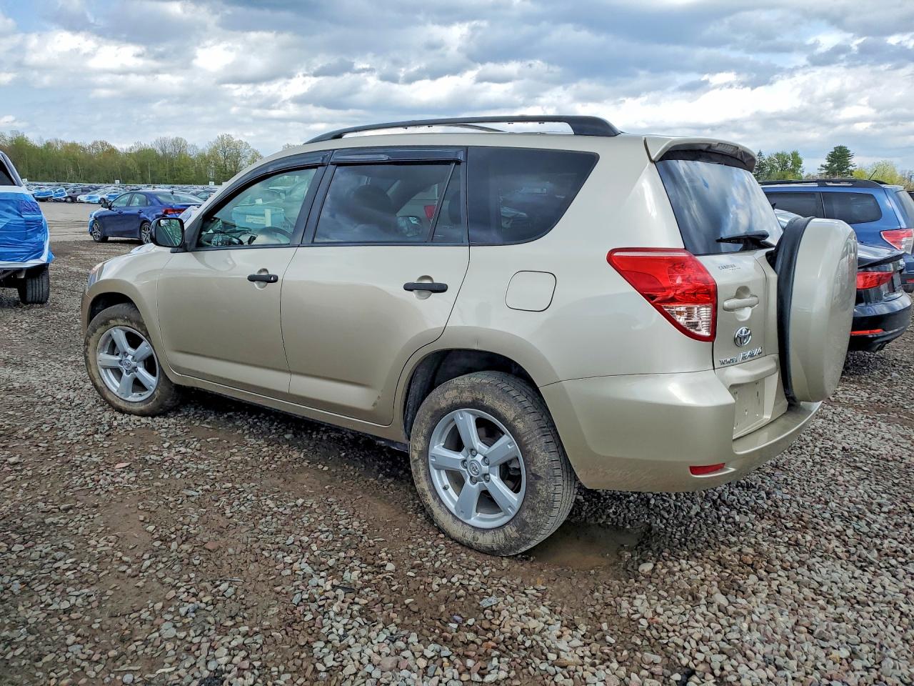 Toyota RAV4 Base