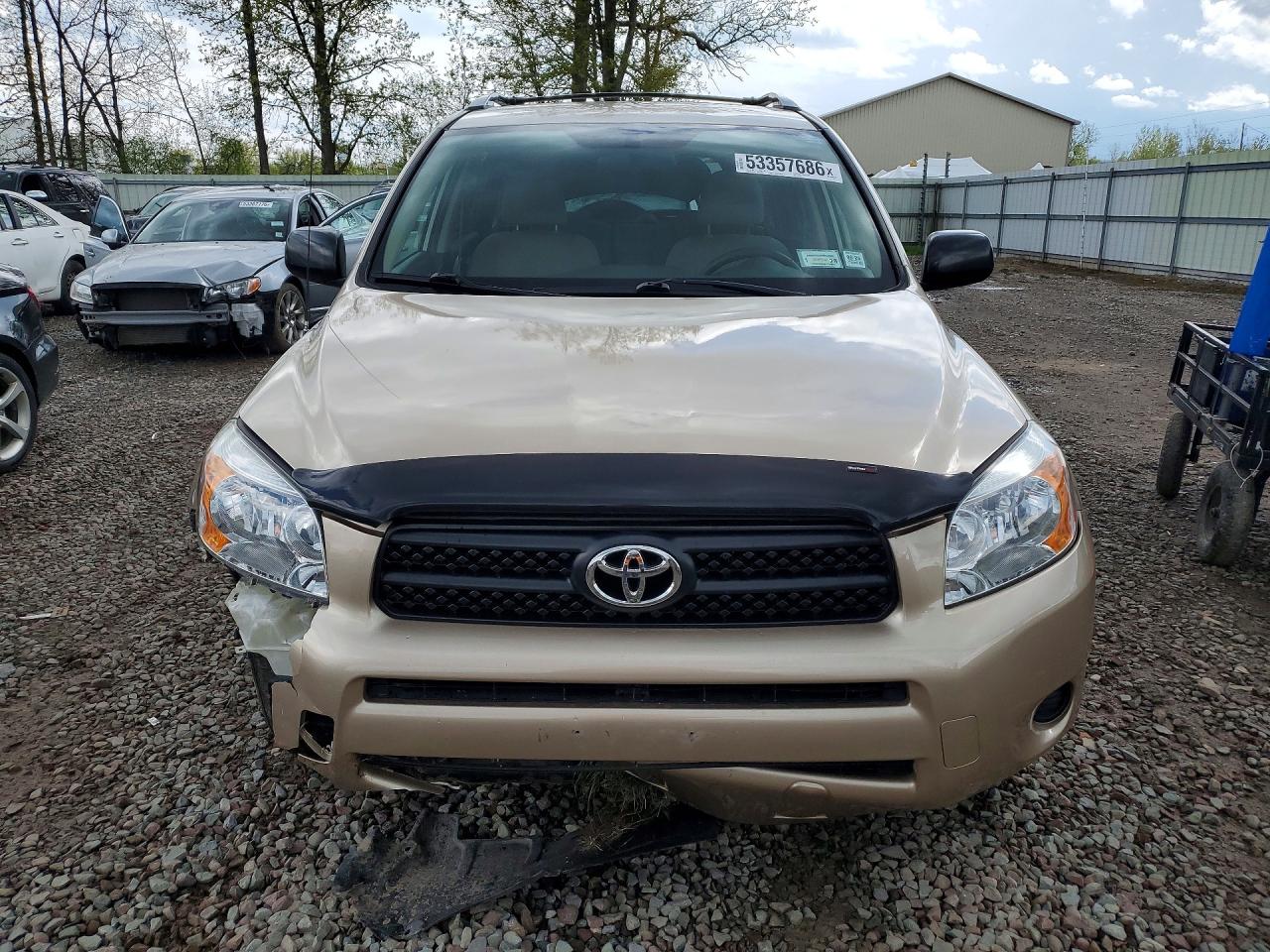 Toyota RAV4 Base