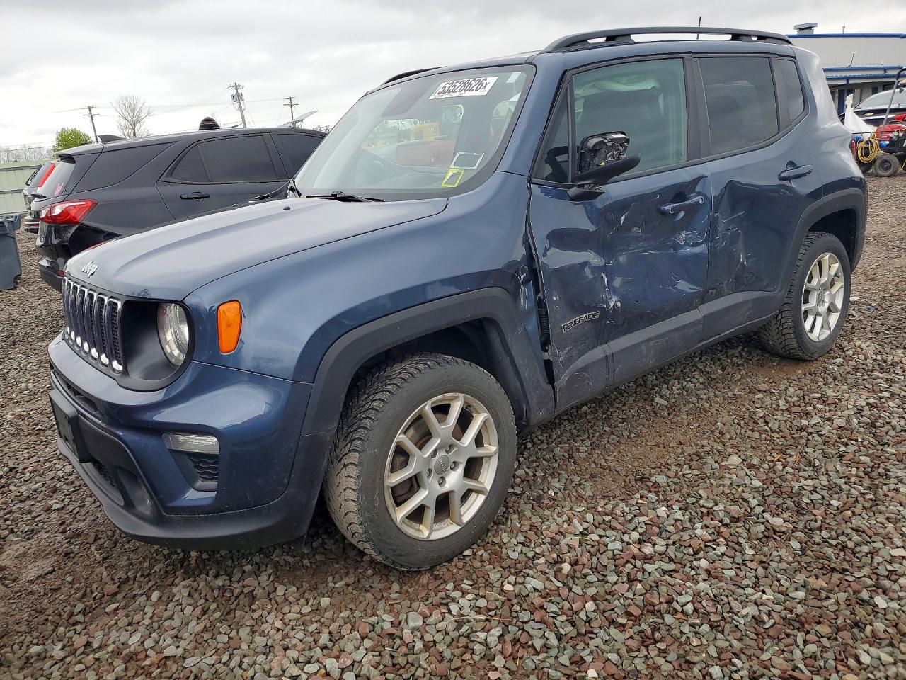 Salvage Jeep Renegade Image