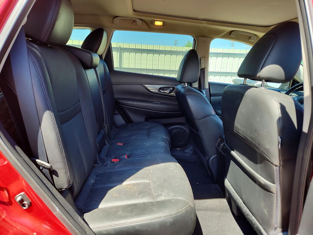 Nissan Rogue S