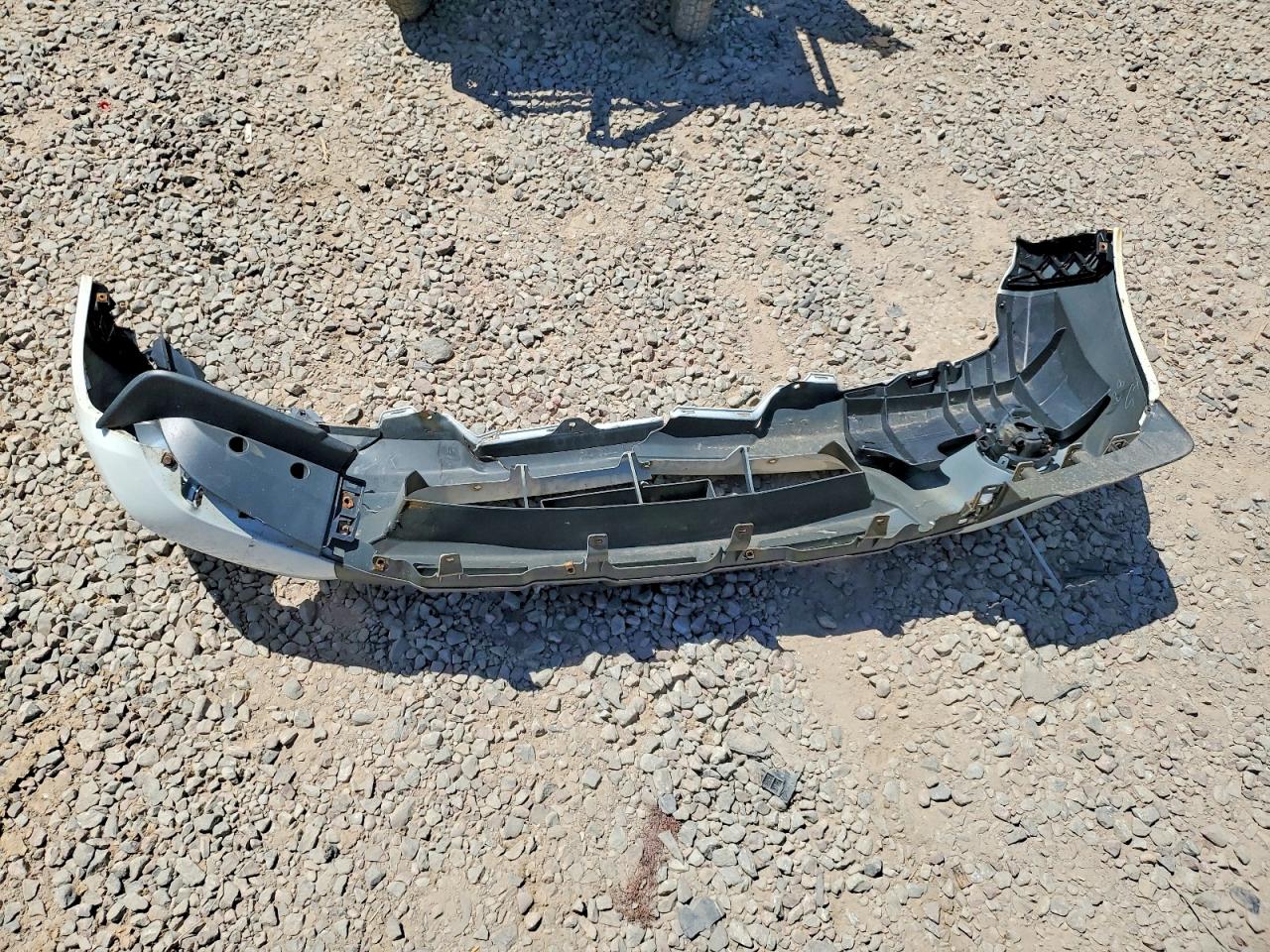 Nissan Frontier Sv V6