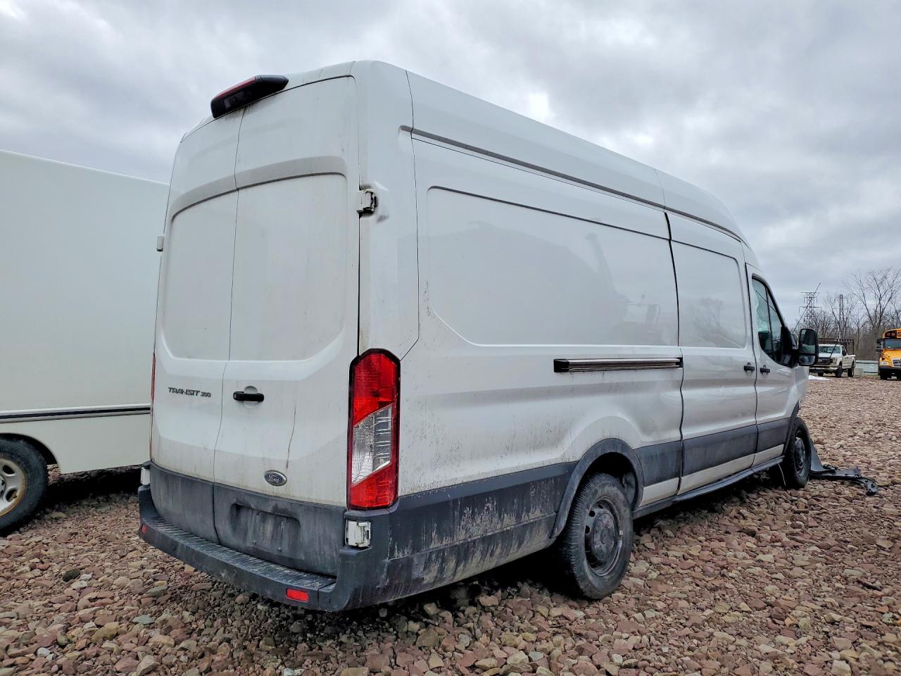 Ford Transit T-350