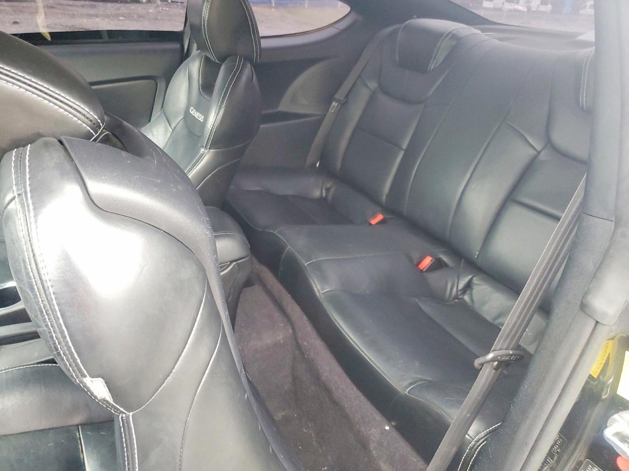 Hyundai Genesis 2.0t