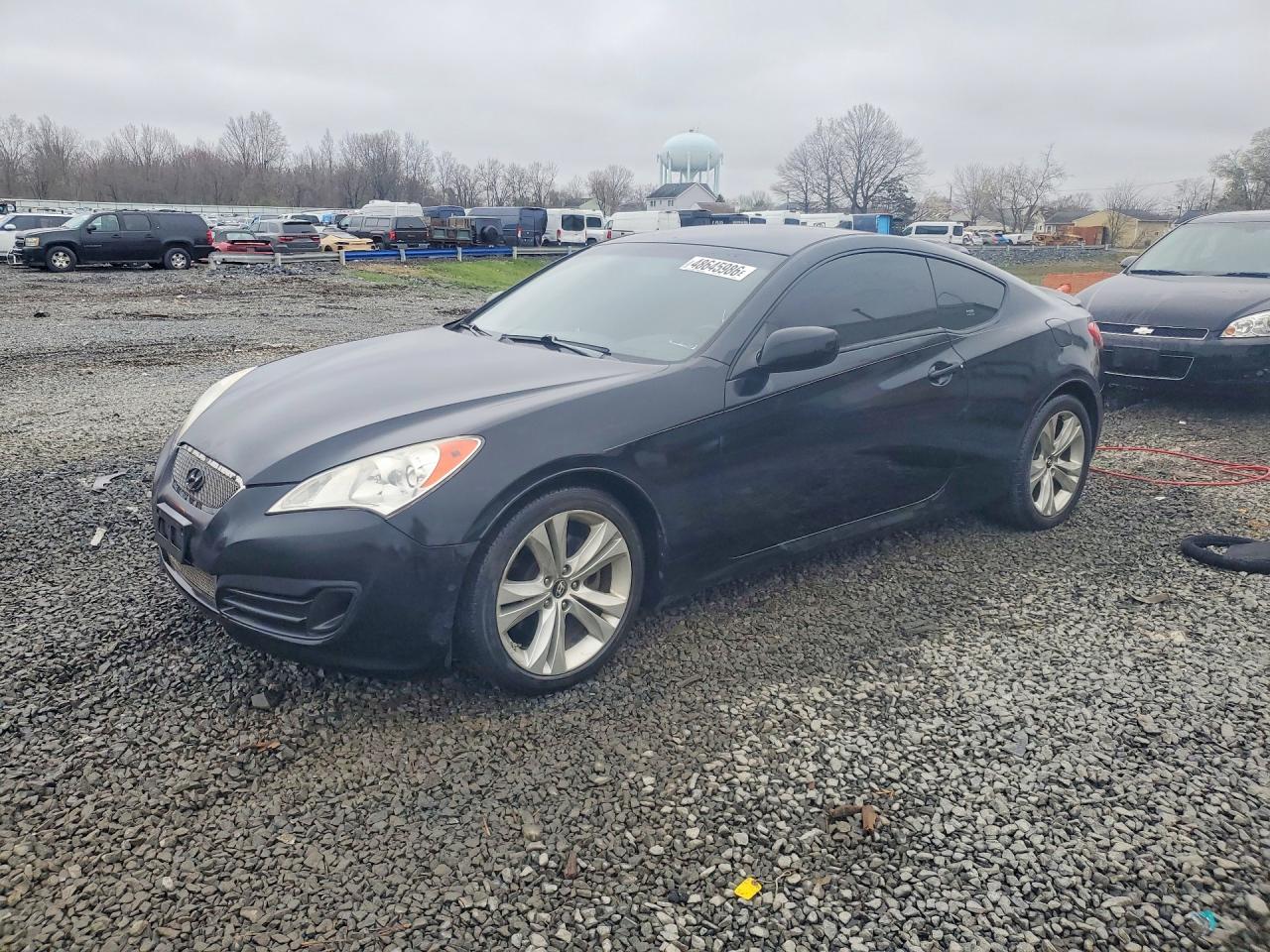 Salvage Hyundai Genesis Image