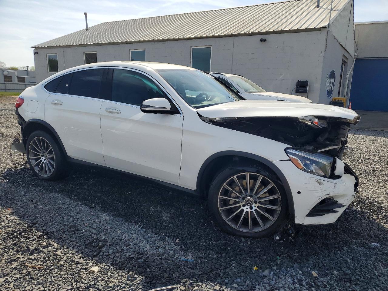 Mercedes-Benz GLC 300 4matic