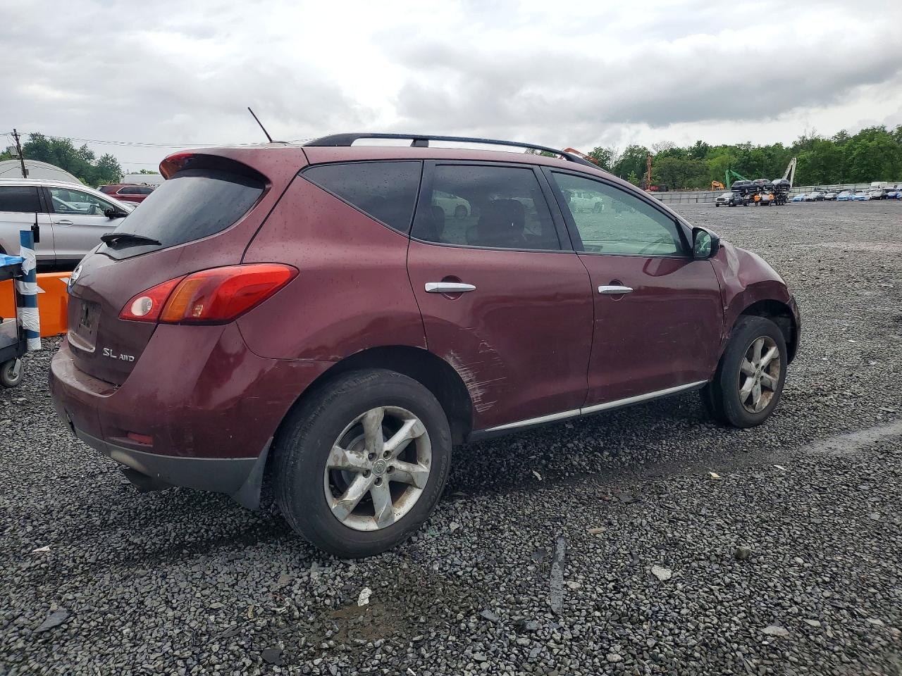 Nissan Murano S