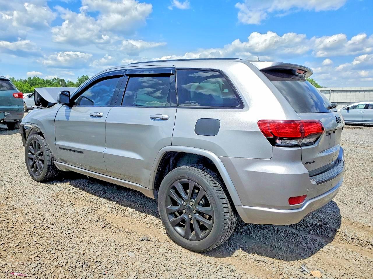 Jeep Cherokee Laredo