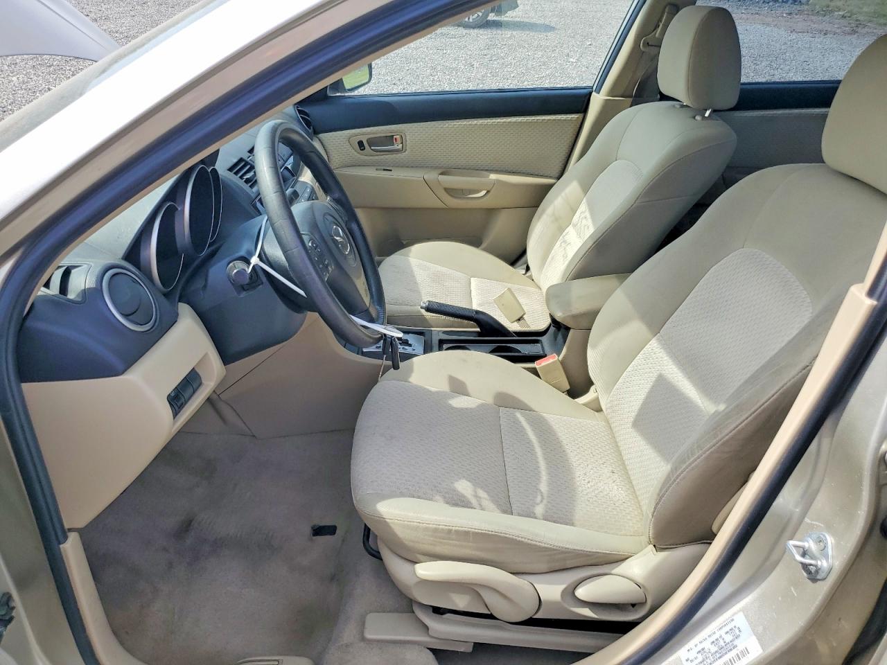 Mazda 3 I