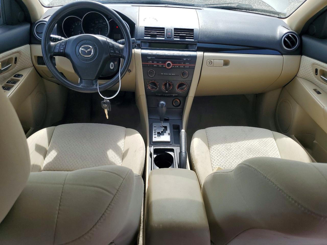 Mazda 3 I