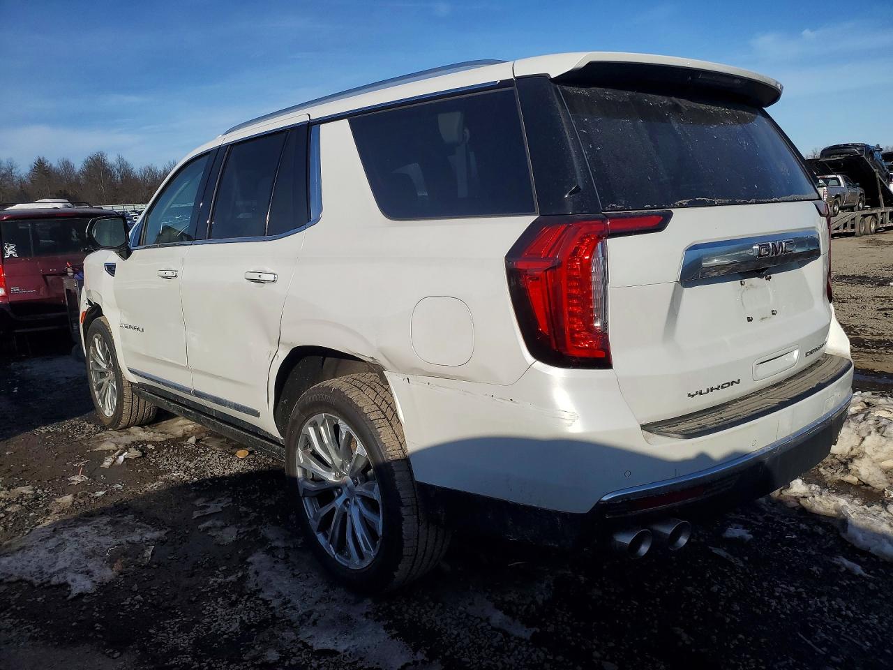 GMC Yukon Denali
