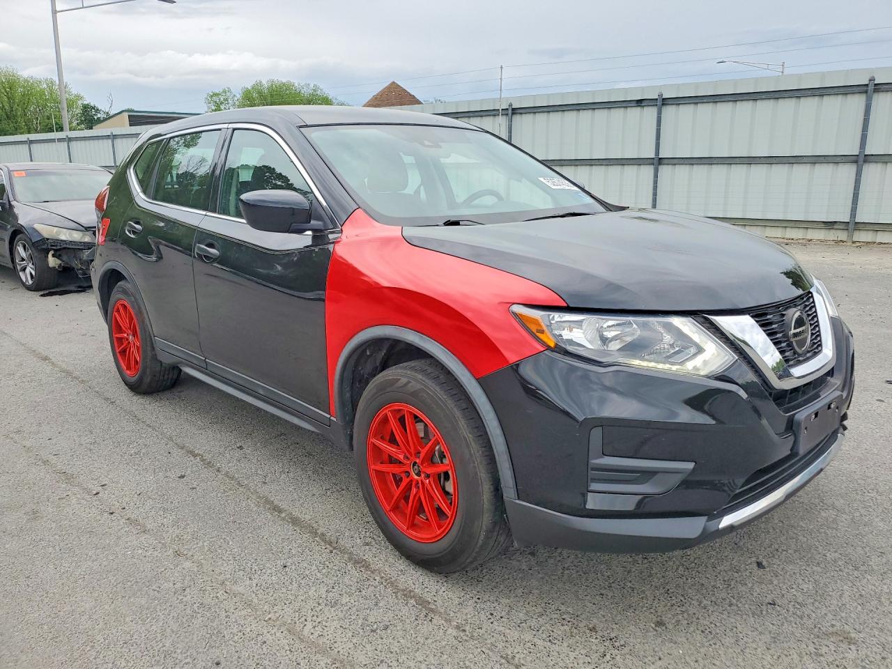 Nissan Rogue S