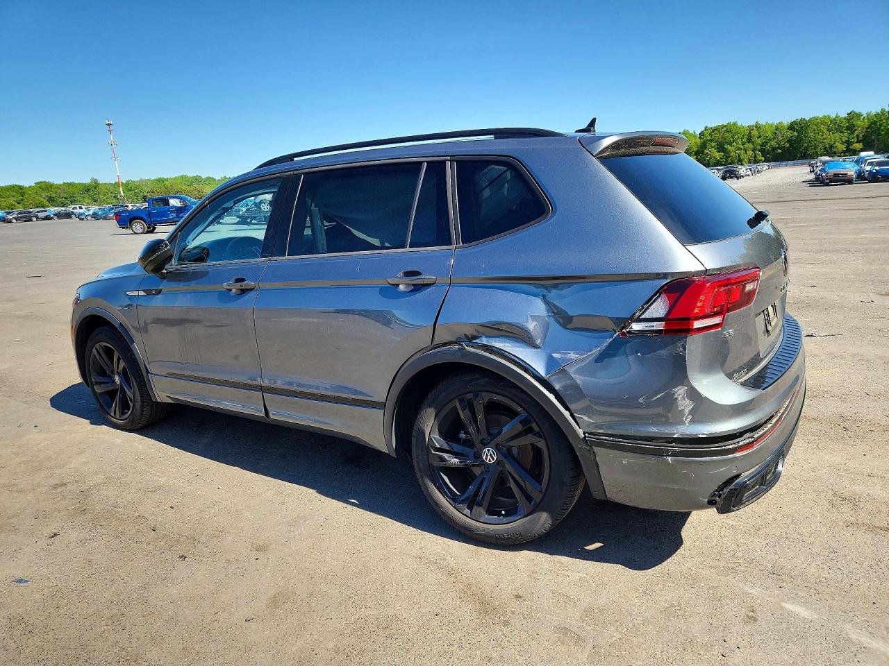 Volkswagen Tiguan Se R-line Black