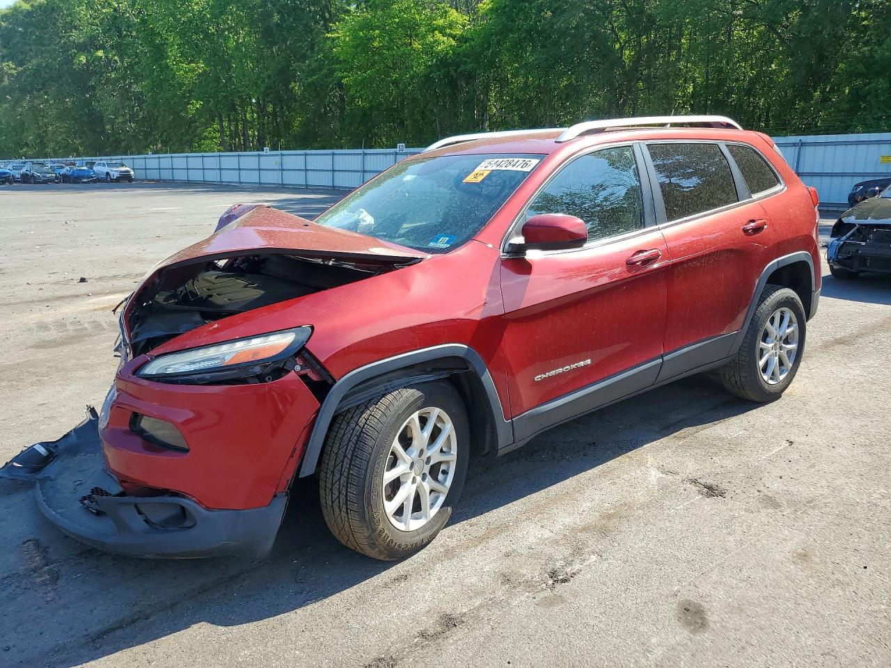 Salvage Jeep Cherokee Image