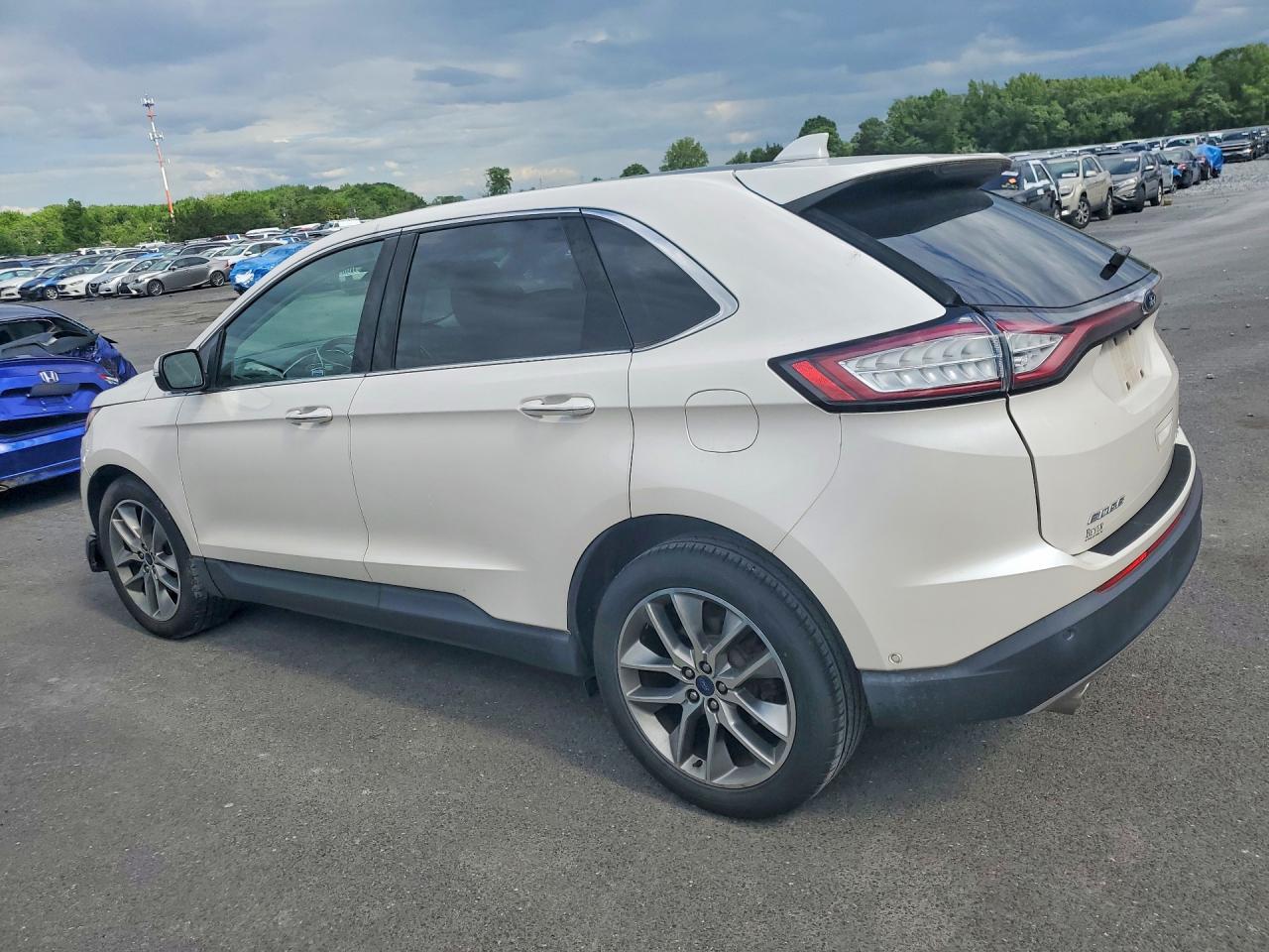 Ford Edge Titanium