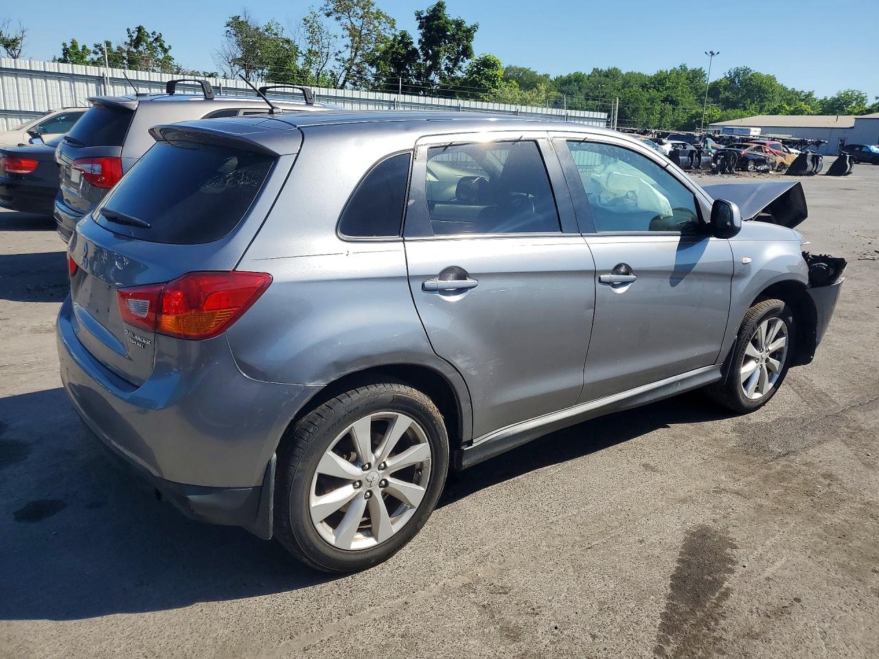Mitsubishi Outlander Es
