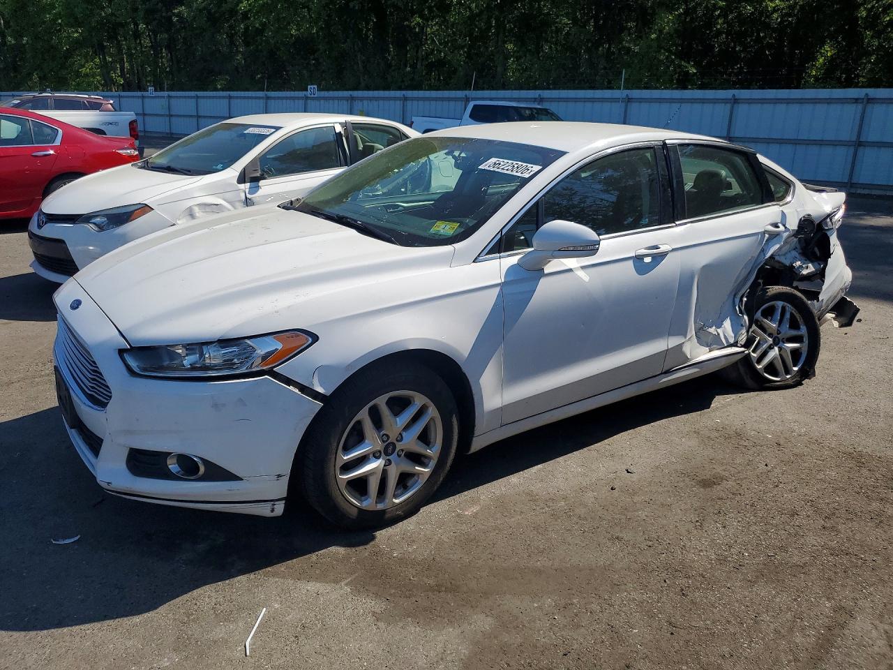 Salvage Ford Fusion Image