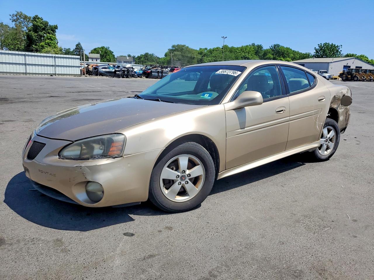 Salvage Pontiac Grandprix Image