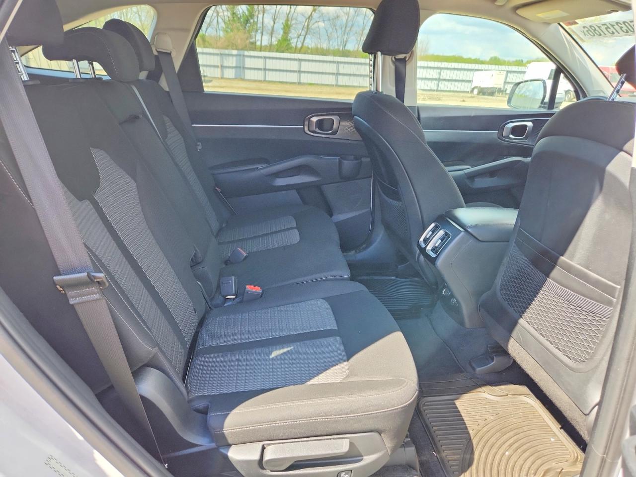Kia Sorento Lx