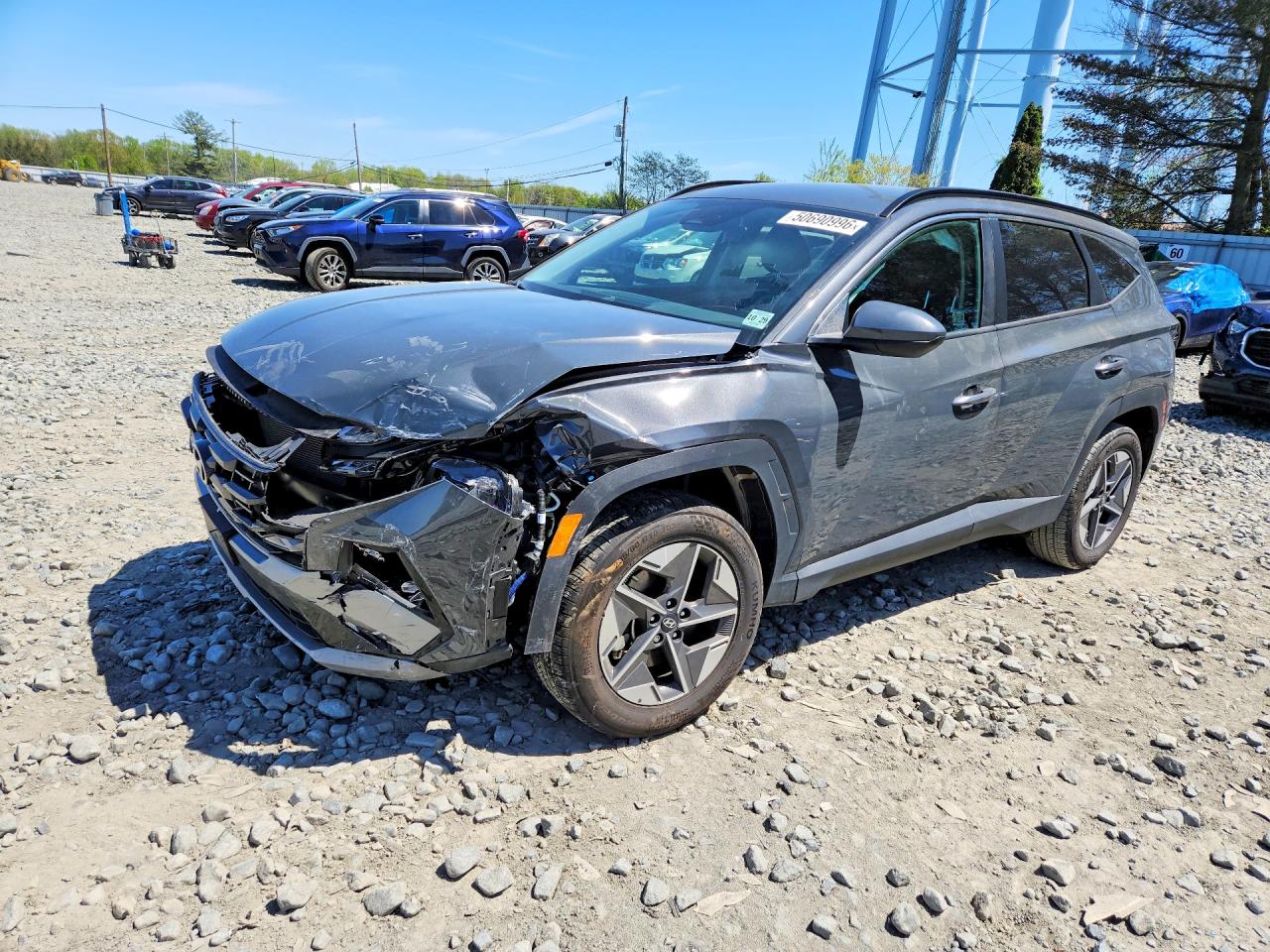 Salvage Hyundai TUCSON Image