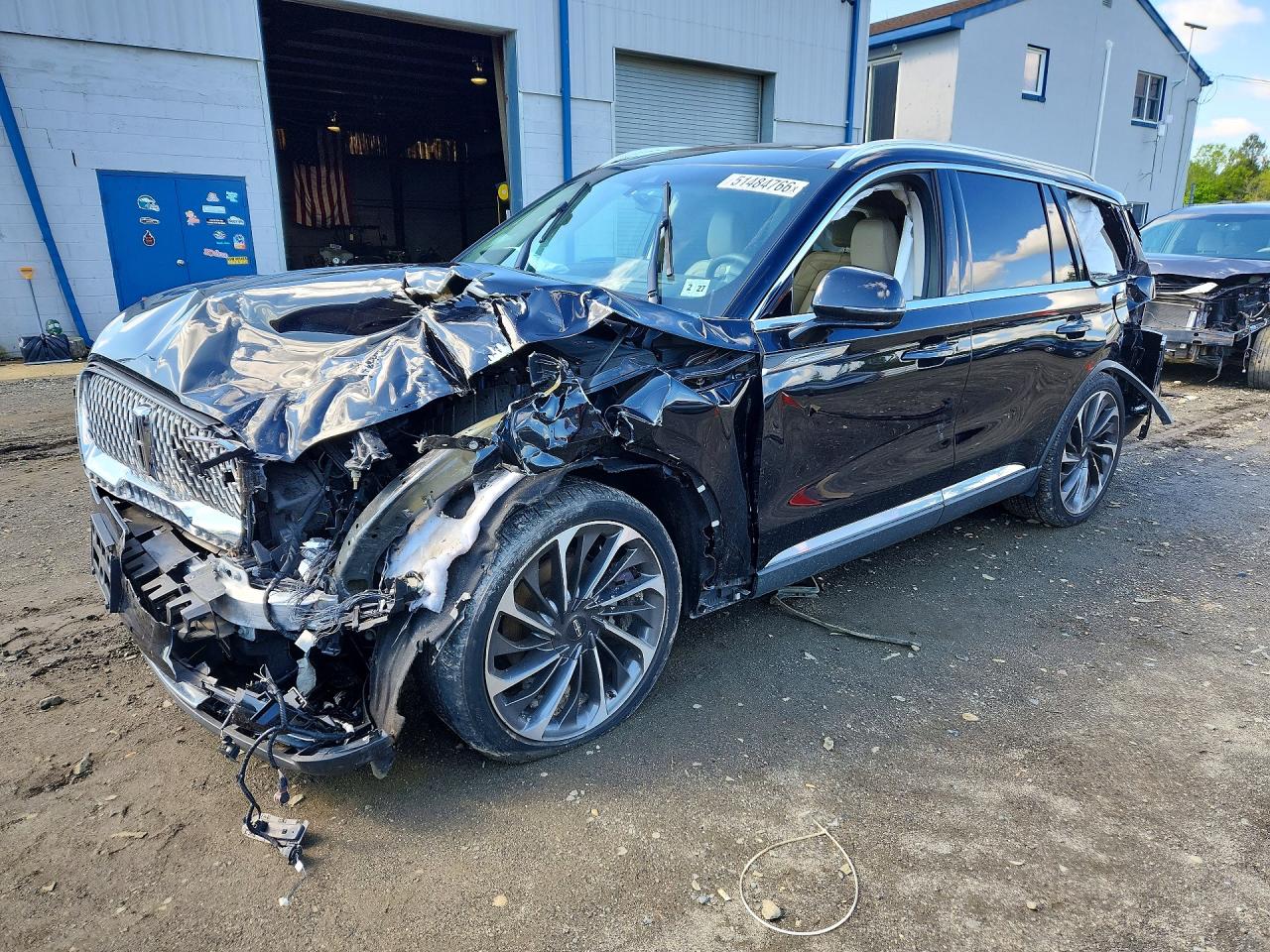 Salvage Lincoln Aviator Image