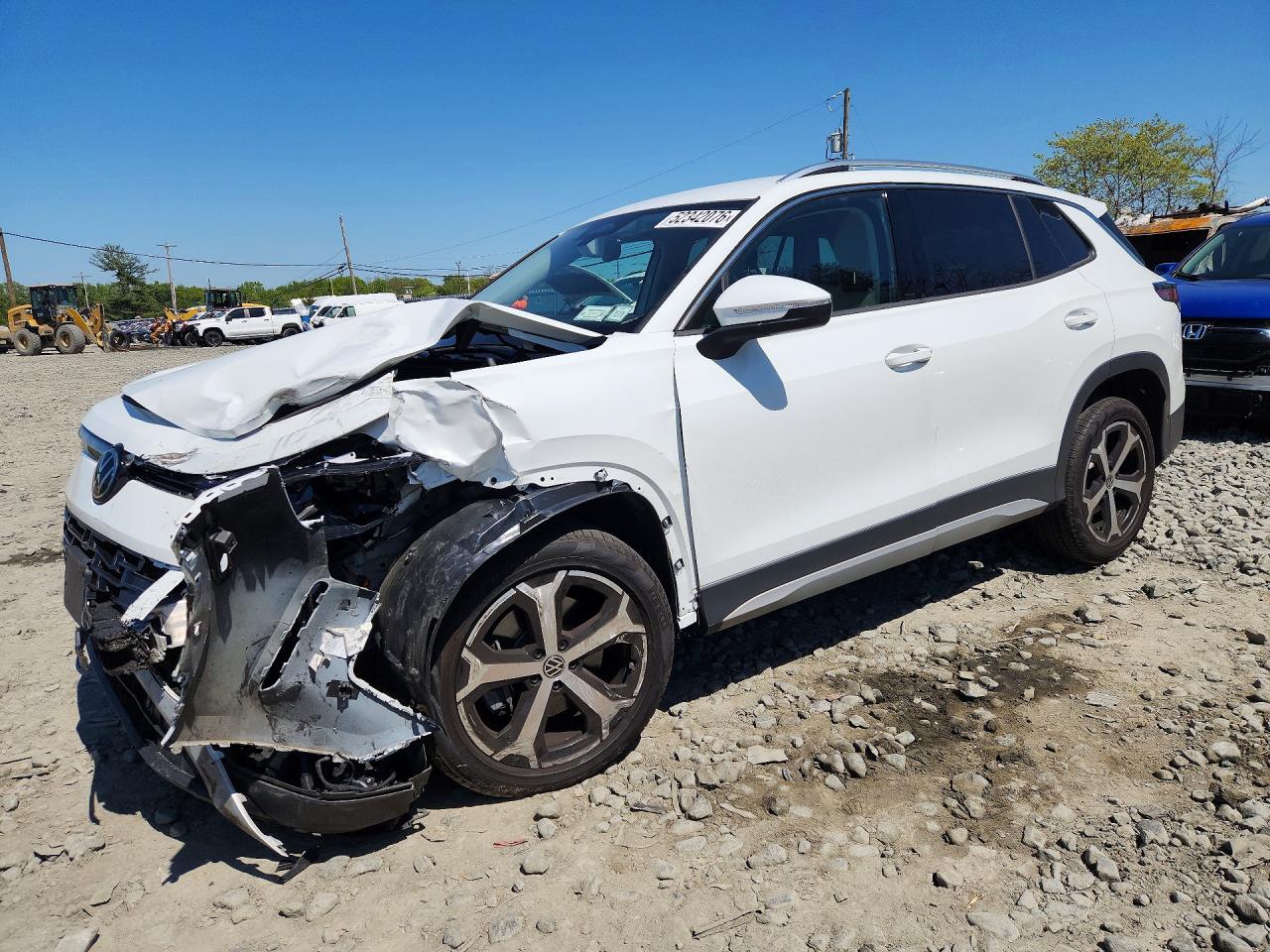 Salvage Volkswagen Tiguan Image