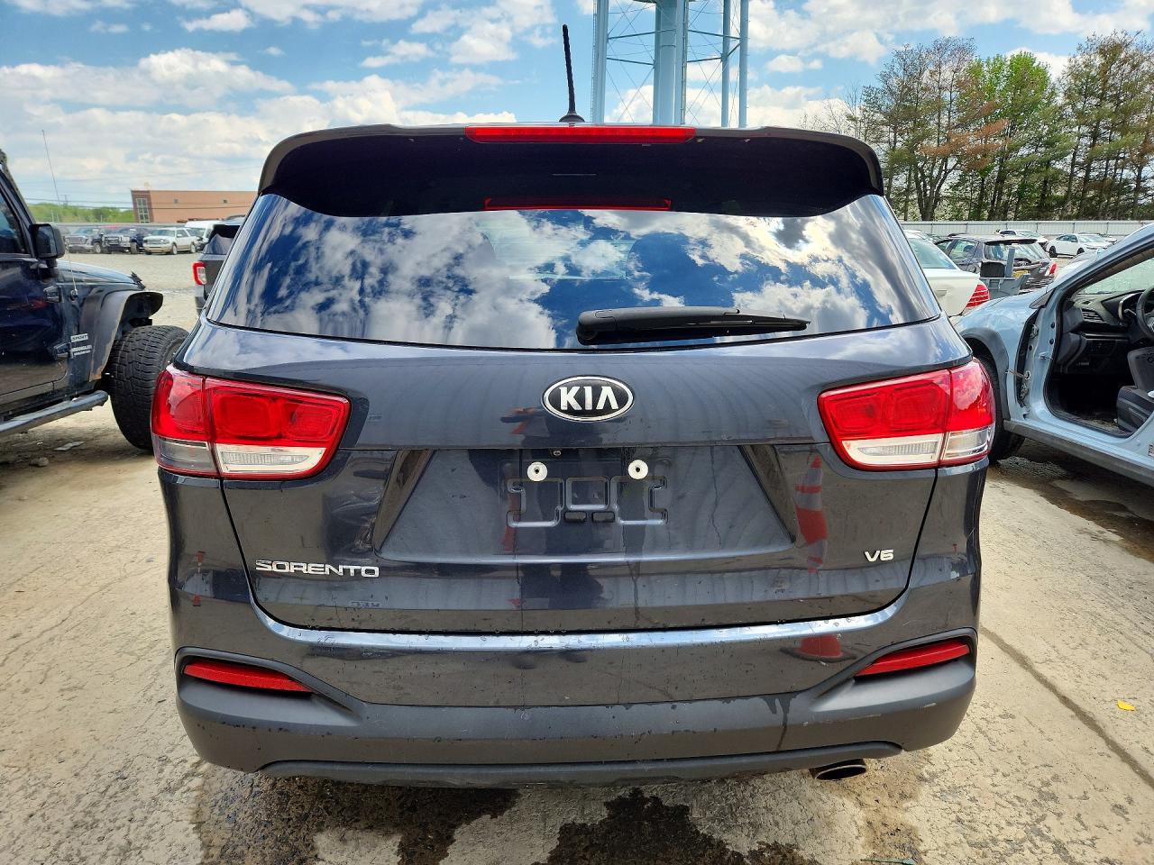 Kia Sorento Lx V6