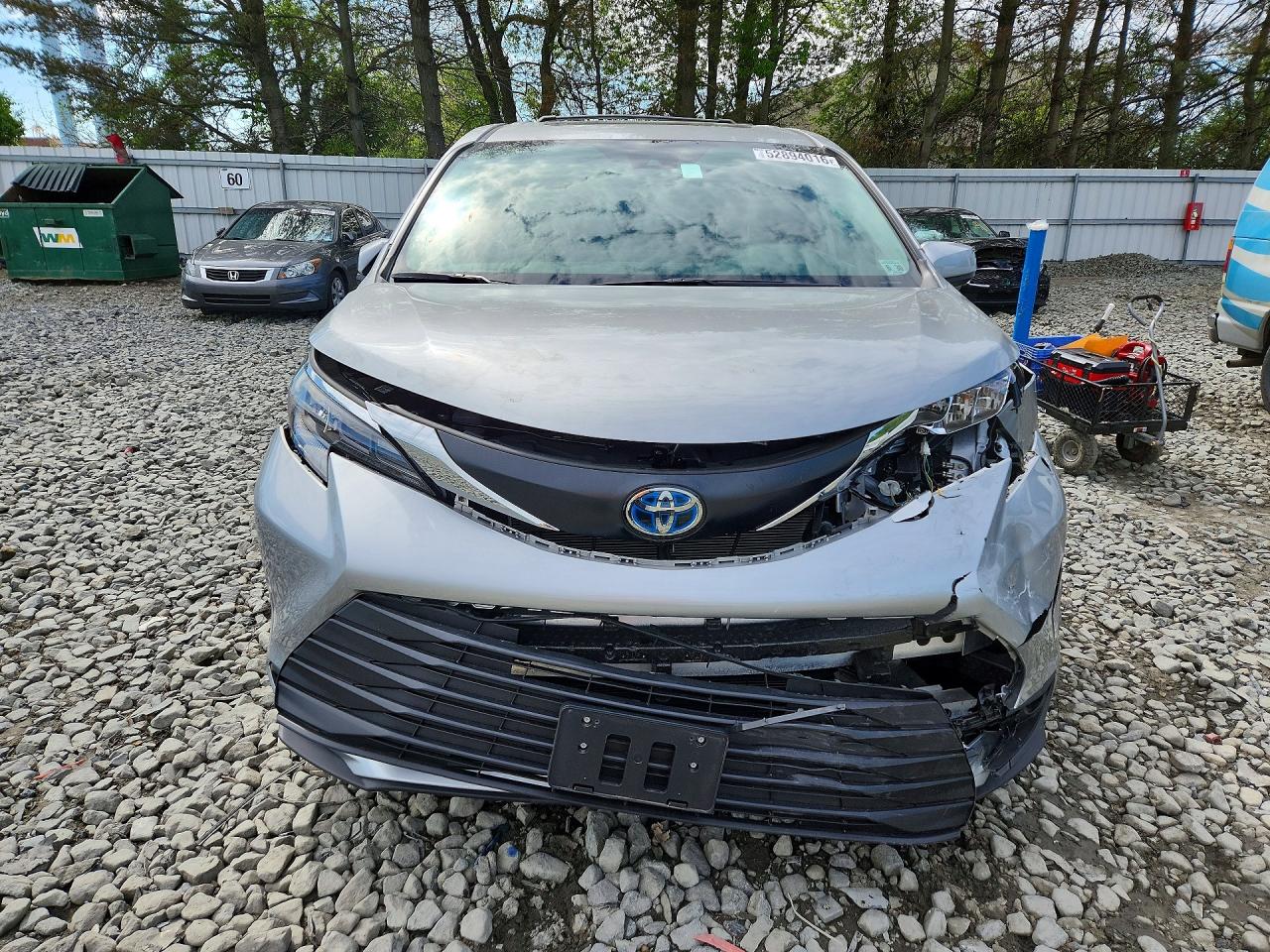 Toyota Sienna Le