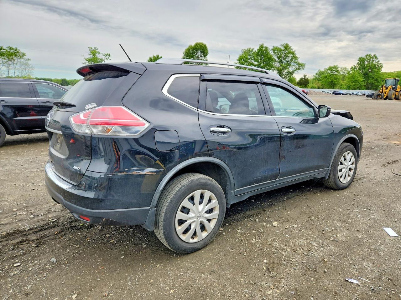 Nissan Rogue S