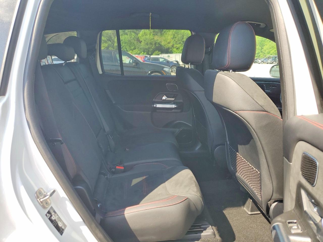 Mercedes-Benz GLB 250 4matic