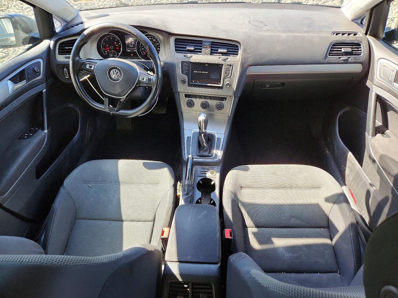 Volkswagen Golf S