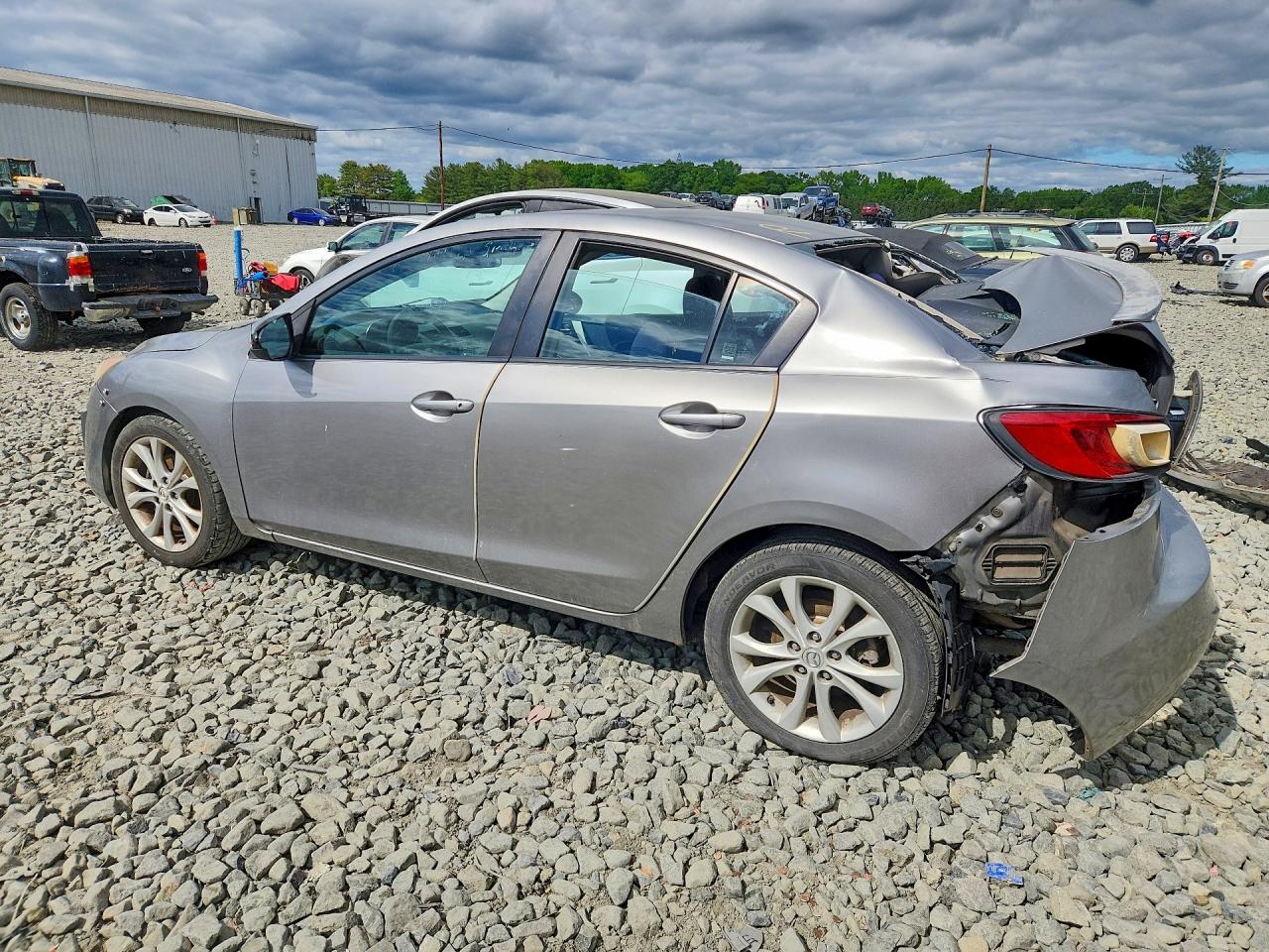 Mazda Mazda3 S