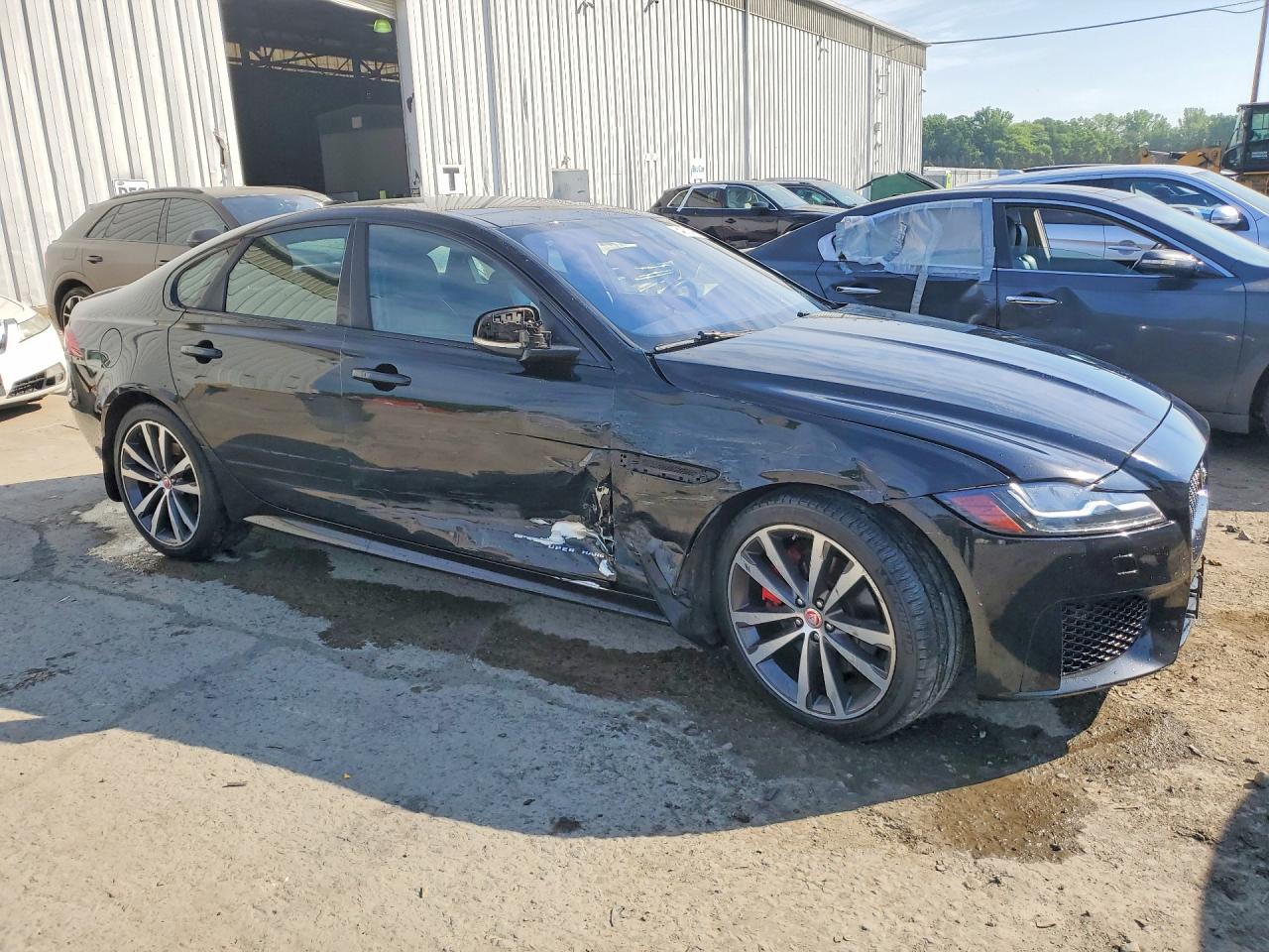 Jaguar XF S