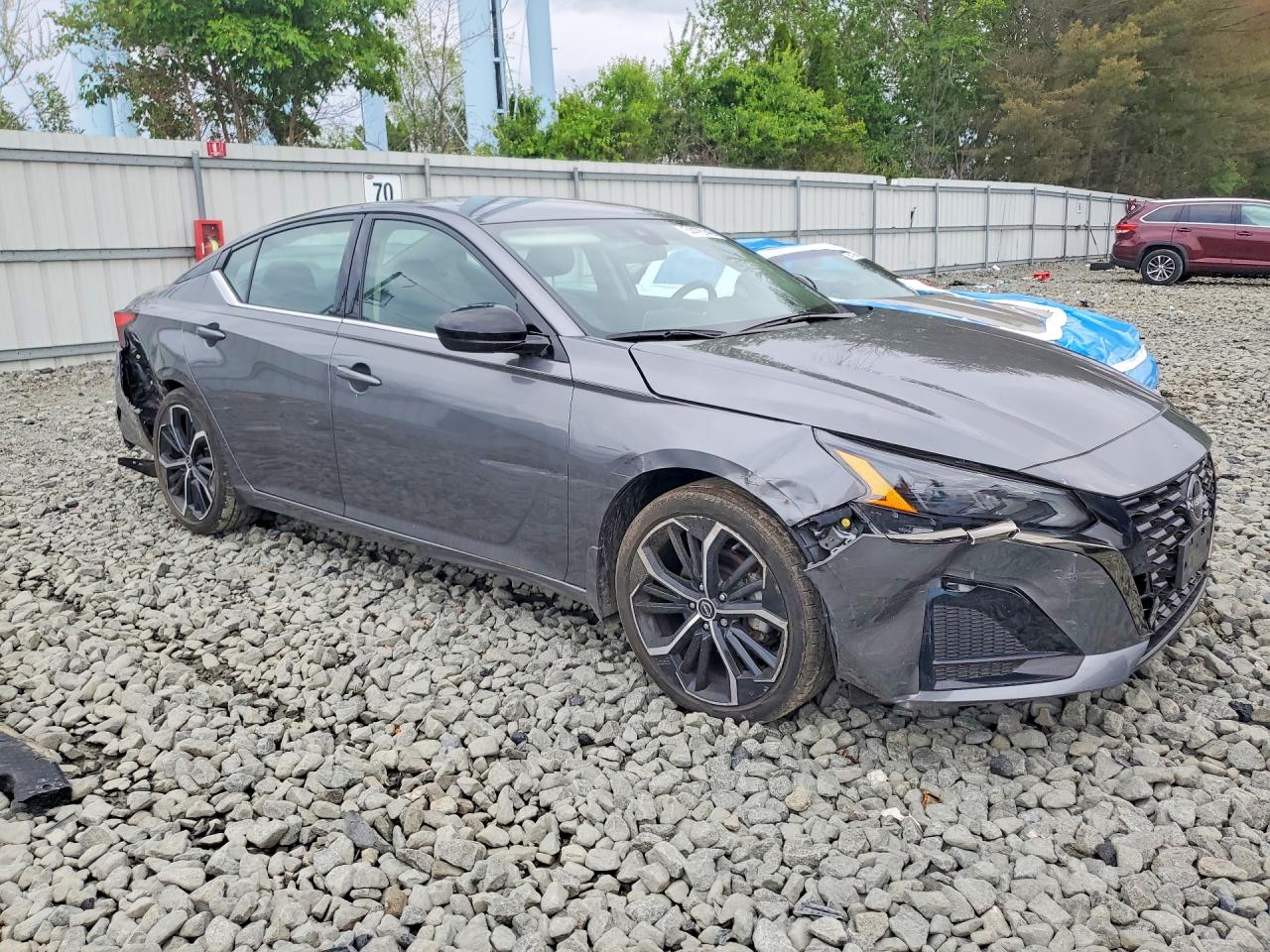 Nissan Altima Sr