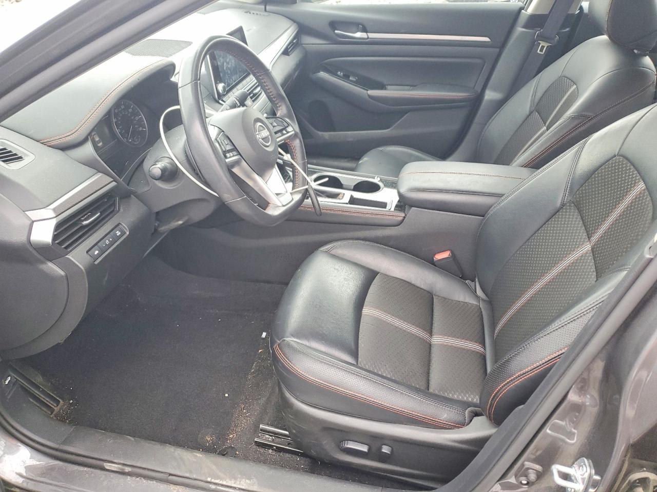 Nissan Altima Sr