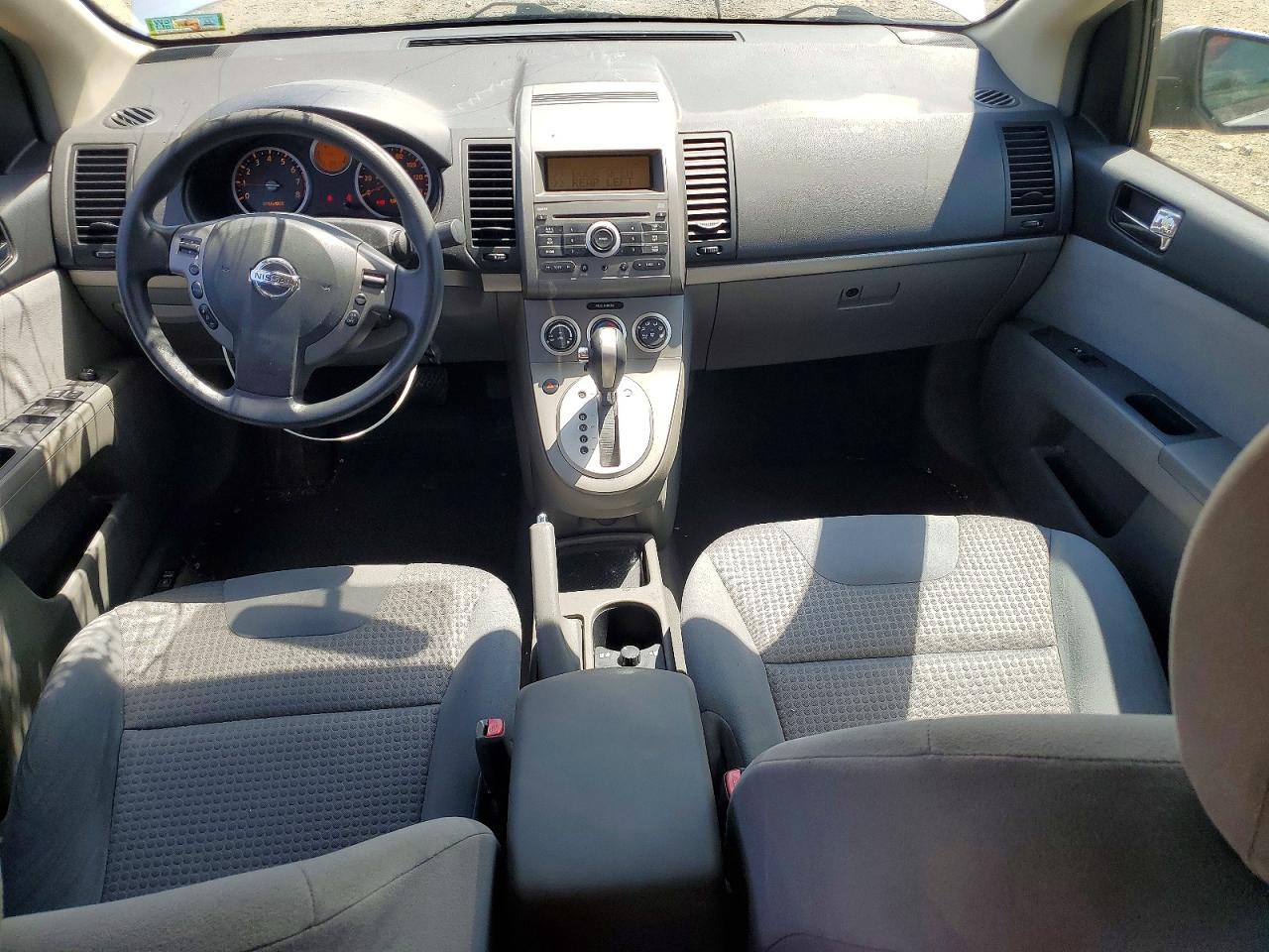 Nissan Sentra 2.0