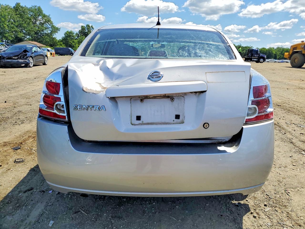 Nissan Sentra 2.0