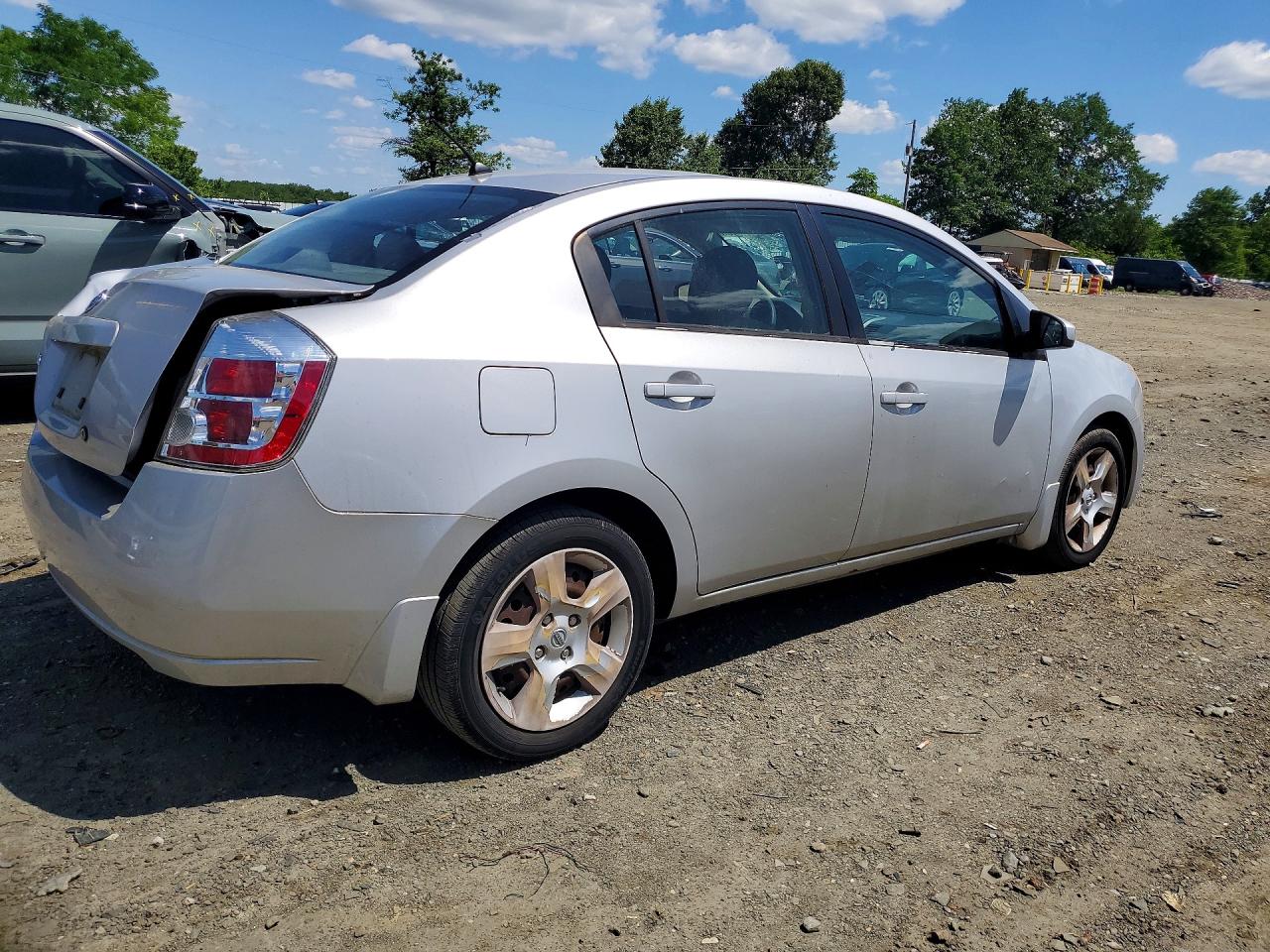 Nissan Sentra 2.0