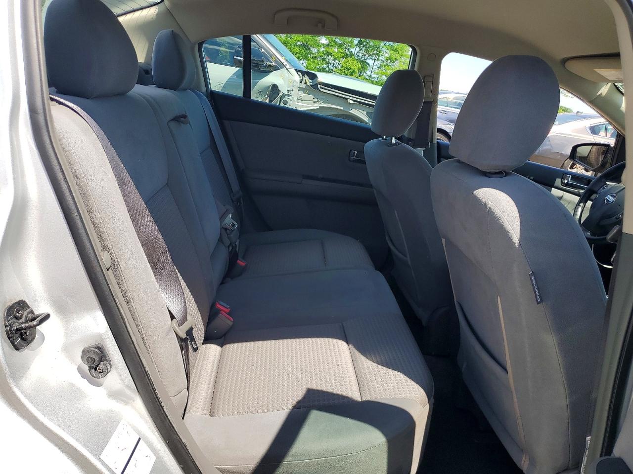 Nissan Sentra 2.0