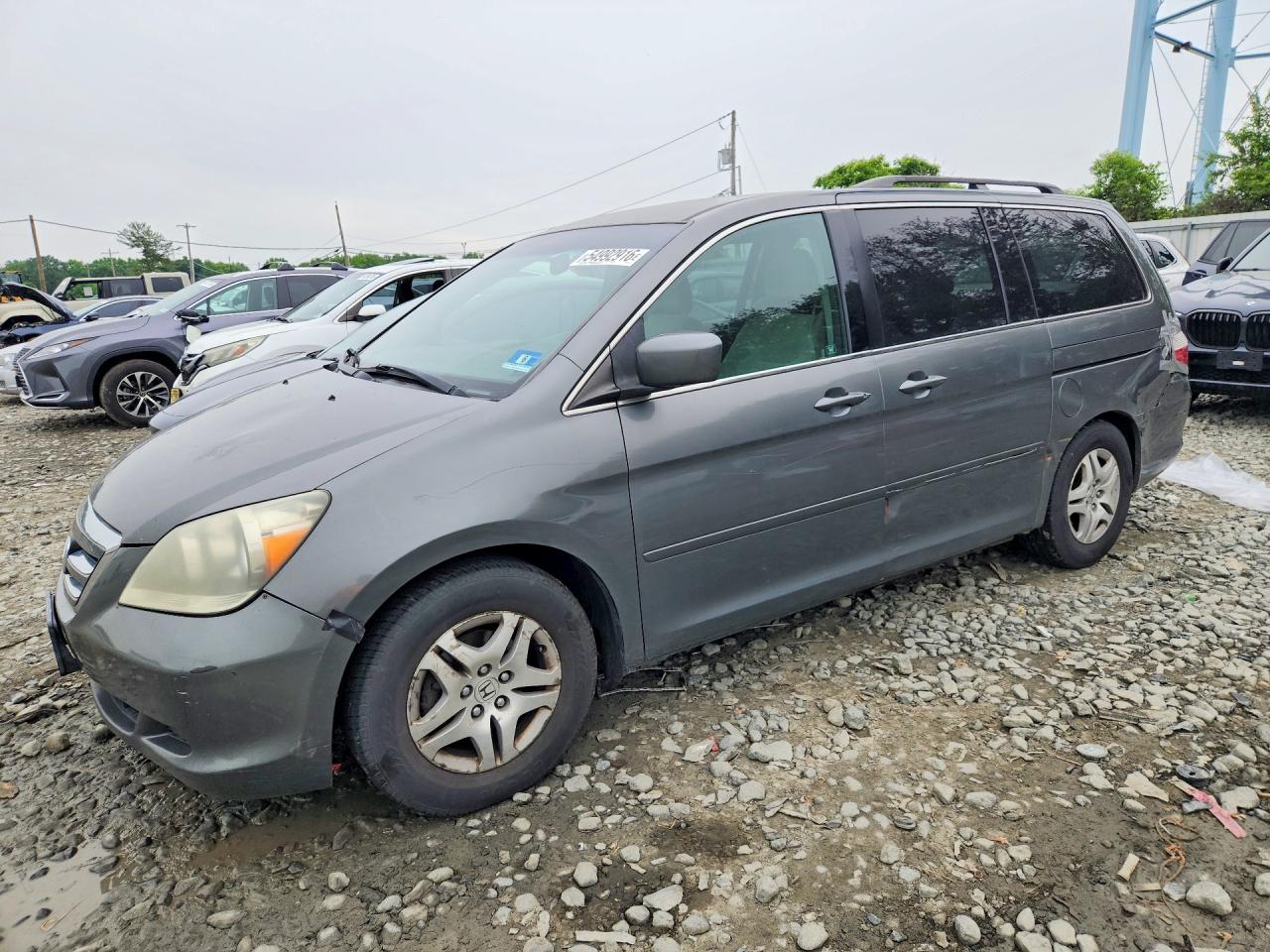 Salvage Honda Odyssey Image