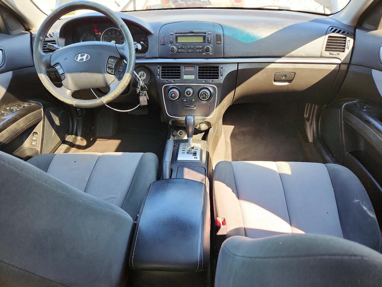 Hyundai SONATA Se V6
