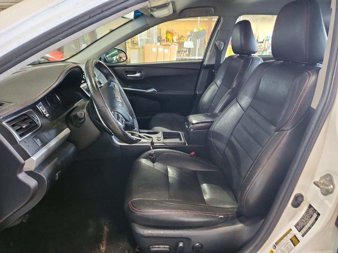 Toyota Camry Se