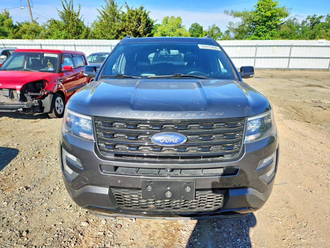 Ford Explorer Sport