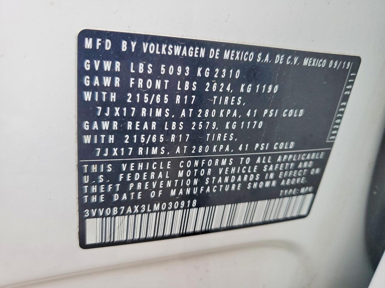 Volkswagen Tiguan S