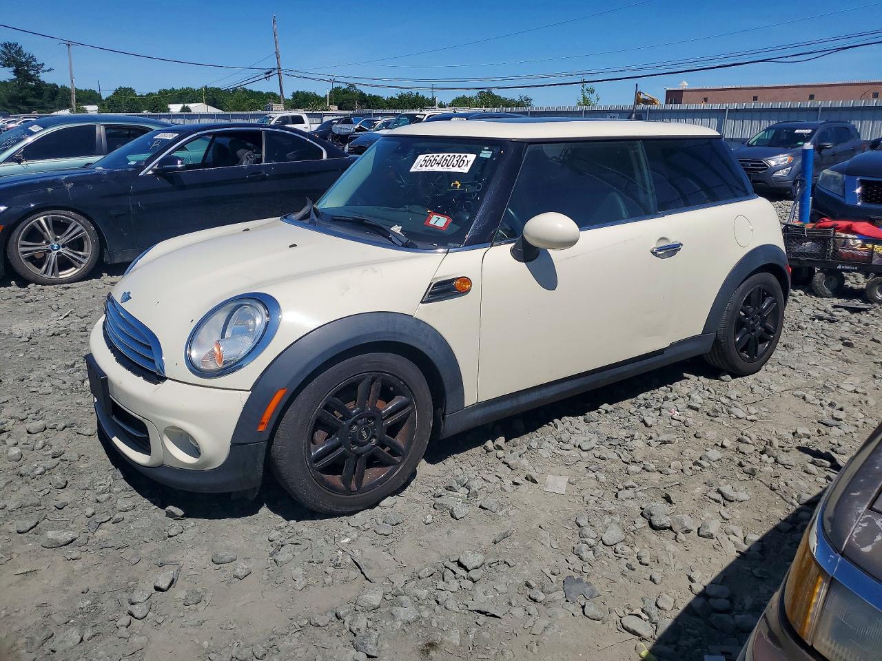 Salvage MINI Cooper Image
