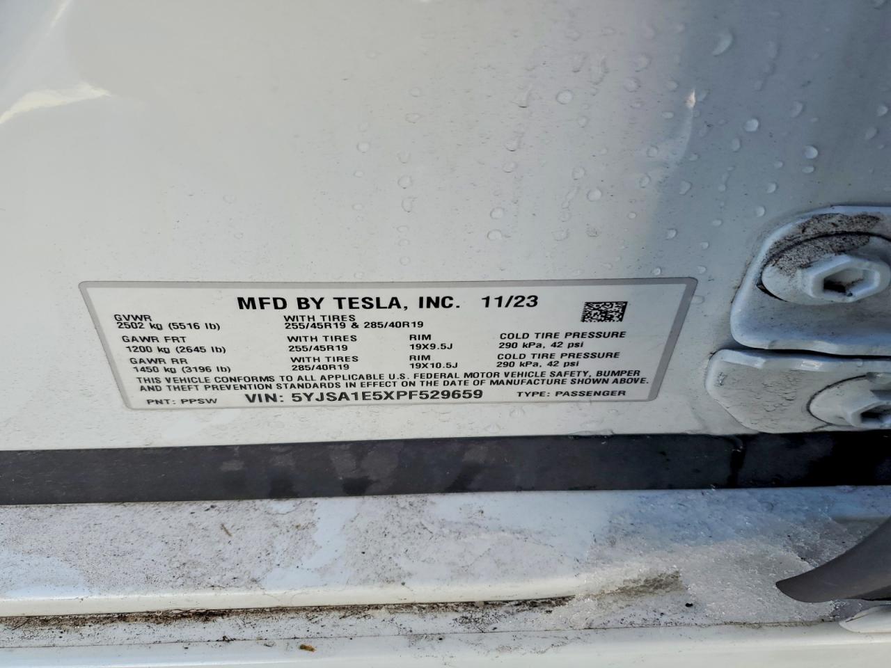 Tesla Model S